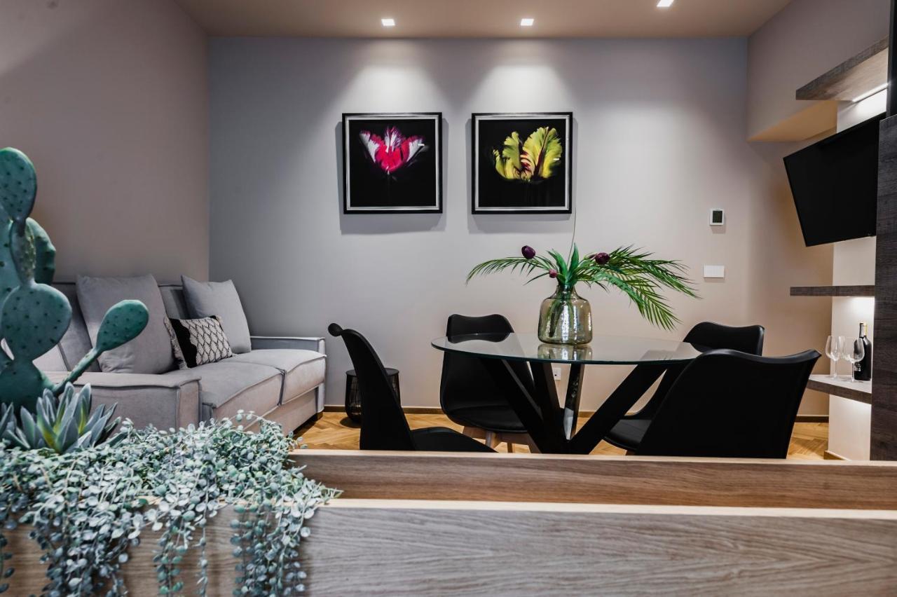 Ferrini Home - Etnea Heritage คาตาเนีย ภายนอก รูปภาพ